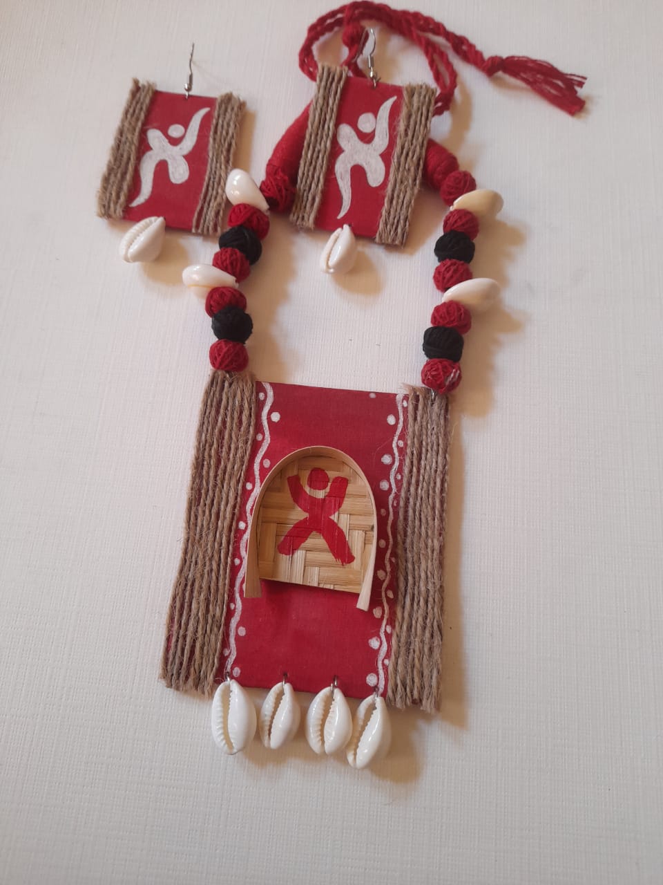 Kulo Swastik Necklace Set